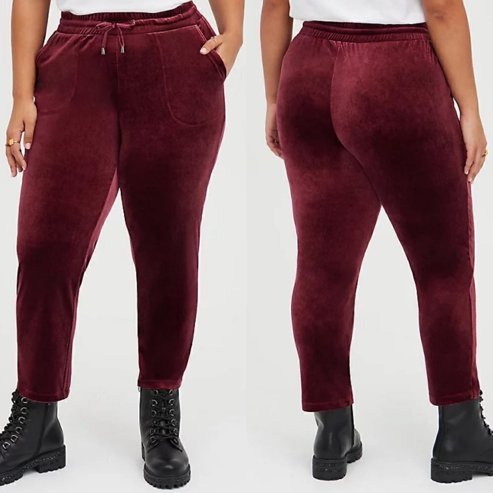 Torrid Womens NWT Maroon Velvet Velour Wine High Waist Tapered Pull On Pants 3X